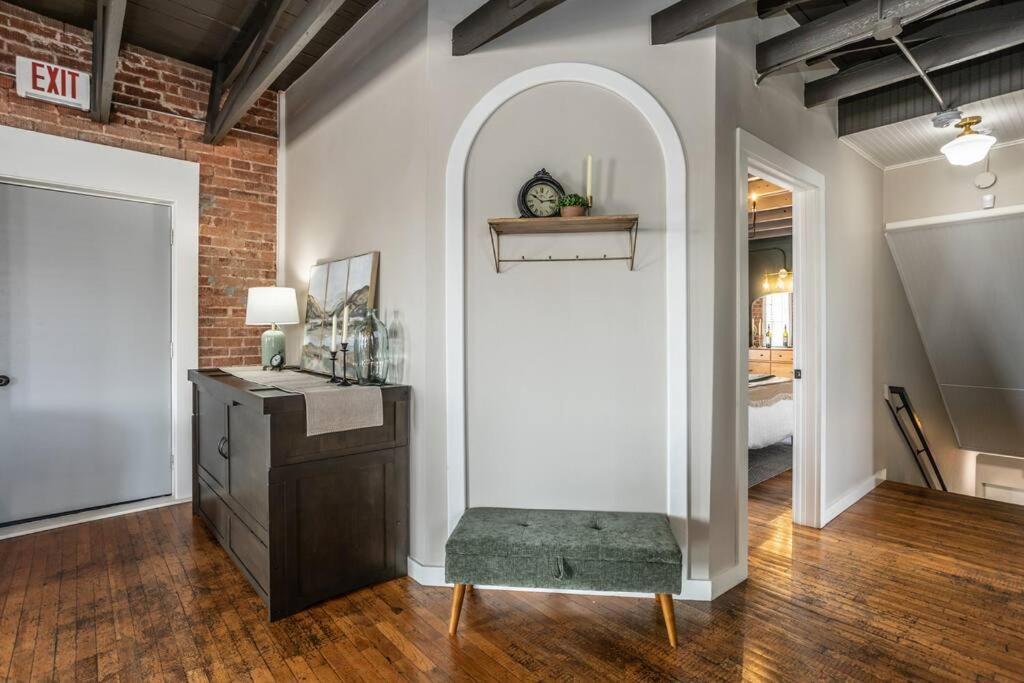 The Loft At 113 - Gateway To The North Texas Hill Country Apartman Muenster Kültér fotó